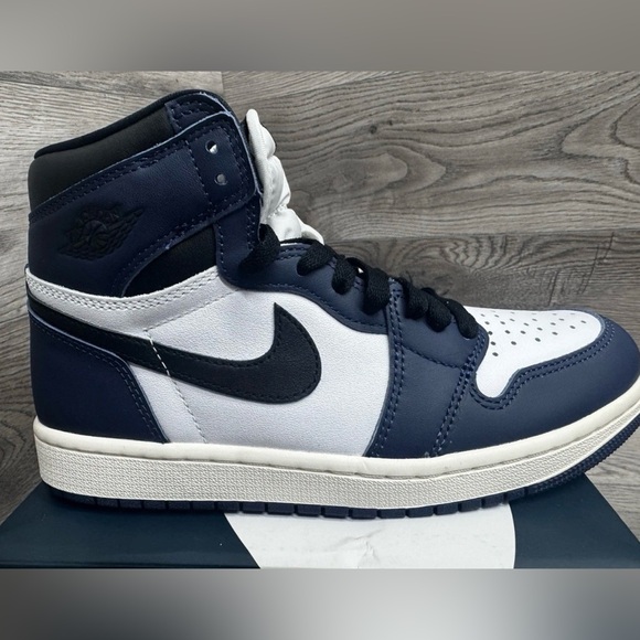 Mens 6.5 Woman's 8 Nike Air Jordan 1 Retro OG High Midnight Navy DZ5485 401